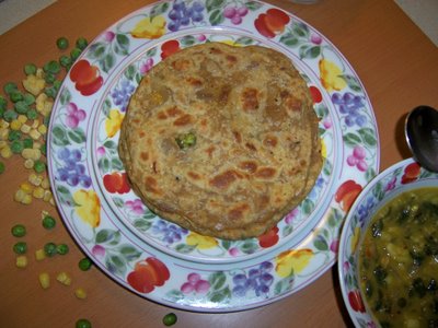 Cabbage-Peas-Corn stuffed Parata and Purslane Dal 