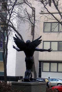 Episcopal Center of Chicago statue