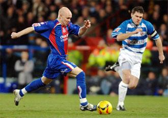 AJ slots it home for Palace