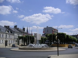Rond point situé entre la Place Lafayette et l'Avenue Marcel Lemoine