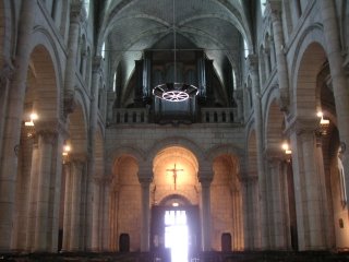 Nef de l'Église Notre Dame, rue J-J Rousseau, Châteauroux