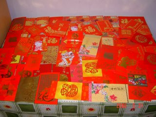 Red Pocket Table