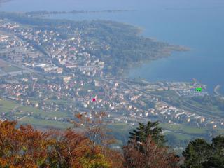 St-Blaise from the top of Chaumont. Pink blob under our house, green blob under lake park