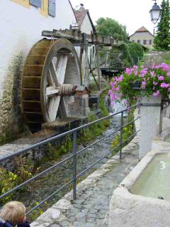 A water wheel, still working, on the way up the hill in St Blaise