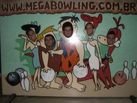 Pessoal zuando no boliche - Guys having fun at the bowling