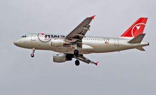 northwest airlines a-319