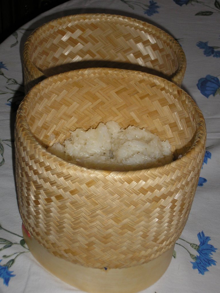 Vientiana Lao Cuisine: Le riz gluant (Kao Niao)