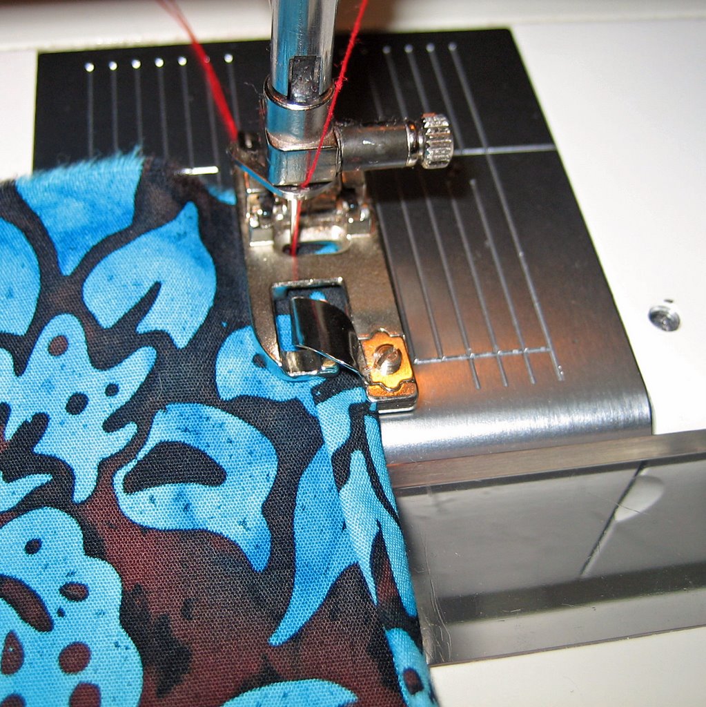 How To Do A Rolled Hem Using Rolled Hem Foot 