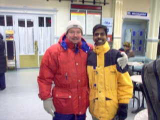 Subramaniam Paneerselvam and Matti Ylitalo, Oulu Railway Station 31st January 2006