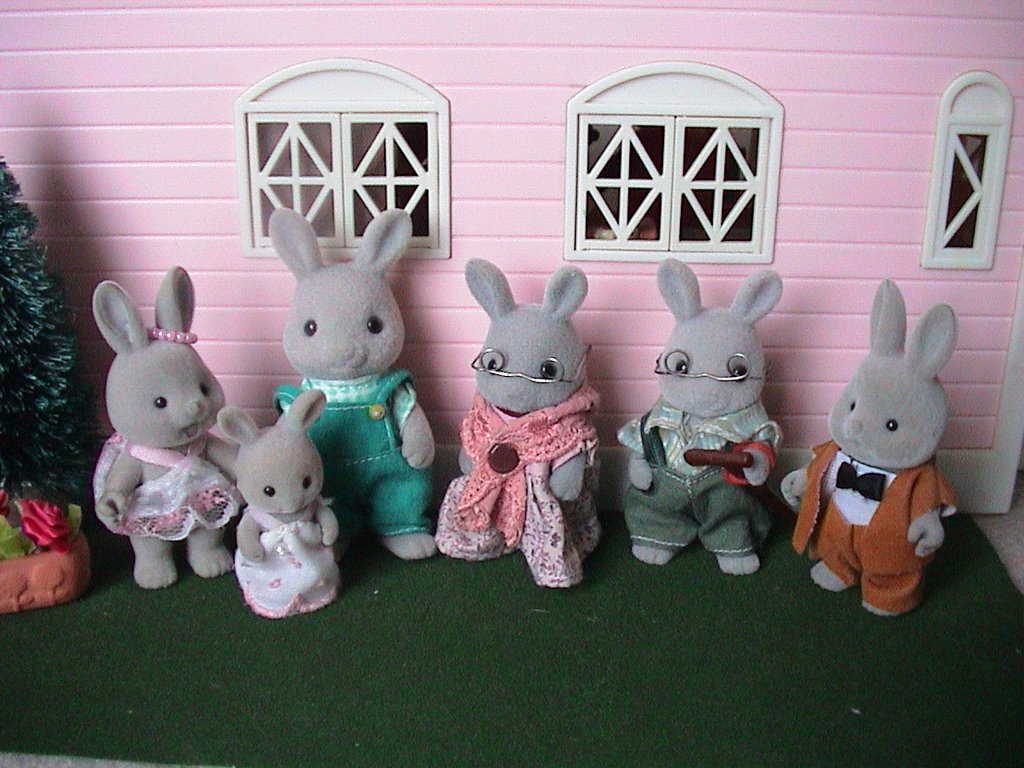 Famille lapin gris sylvanian families 