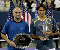 US Open finalists Roger Federer and Andre Agassi (credit: Yahoo! Sports)