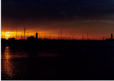 Sunrise over harbour in Mississauga ON
