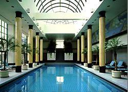 East 21 Tokyo Hotel Pool