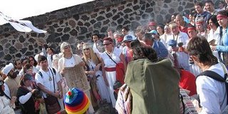 Otra Perspectiva del Cierre del Quinto Sol, previo al Inicio de la Preparacion y Caminata en la Calzada de los Muertos