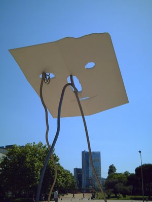 Barcelona Sculpture: David and Goliath