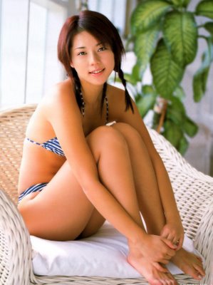 sexy hot asian babe in bikini