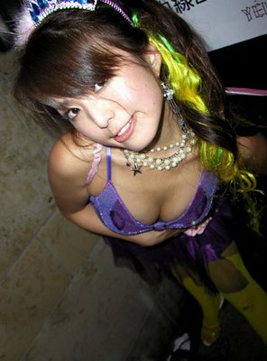 sexy gorgeous japanese babes in a club party