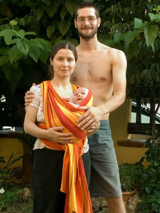 http://photos1.blogger.com/blogger/7170/3046/1600/ensemble.0.jpg