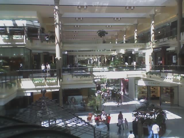 Galleria Mall  Tysons corner, Corner hotel, Washington dc travel