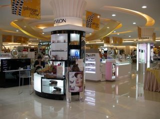 Discovery Shopping Mall in Tuban Bali