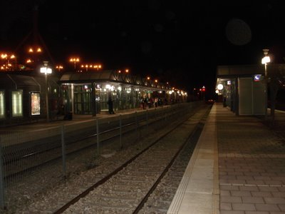 Bet Shemesh train station by night