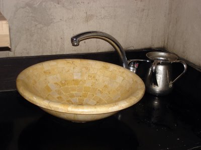 Newfangled old-fashioned sink