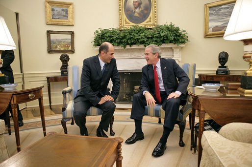 President George W. Bush meets with Prime Minister Janez Jansa of Slovenia in the Oval Office Monday, July 10, 2006. 