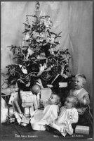 Christmas Tree and Children, REPRODUCTION NUMBER:  LC-USZ62-94299