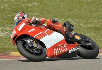 Ducati Desmosedici 800cc, or the GP7
