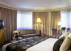 Guest Room at Mercure Hotel Sydney on Broadway, Australia