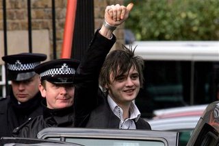 Pete Doherty leaving court this morning!