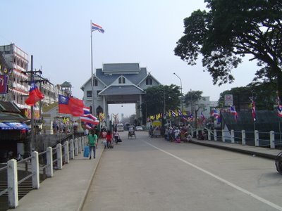 Border crossing from Tachilek to Mae Sai