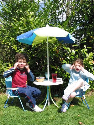Picnic in the garden