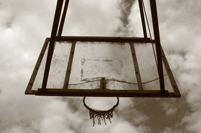 esneux, saint-michel, anneau de basket, photo dominique houcmant, goldo graphisme
