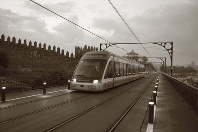 photo, foto ponte luis I, porto, metro, photo dominique houcmant, goldo graphisme