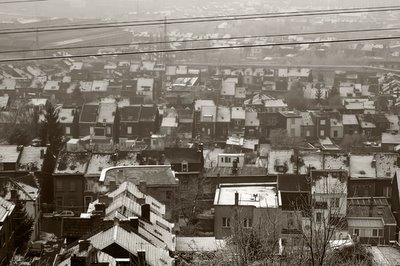 sclessin, ougrée, les toits sous la neige, photo dominique houcmant, goldo graphisme