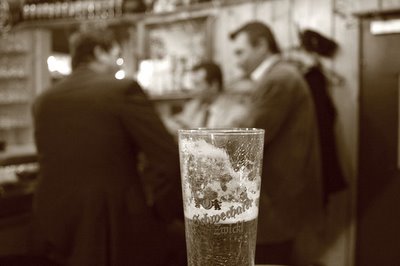 nachtmarkt, bier, vienna, wien, photo dominique houcmant, goldo graphisme