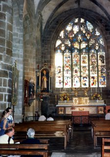 Aude and her sister in Locronan Church