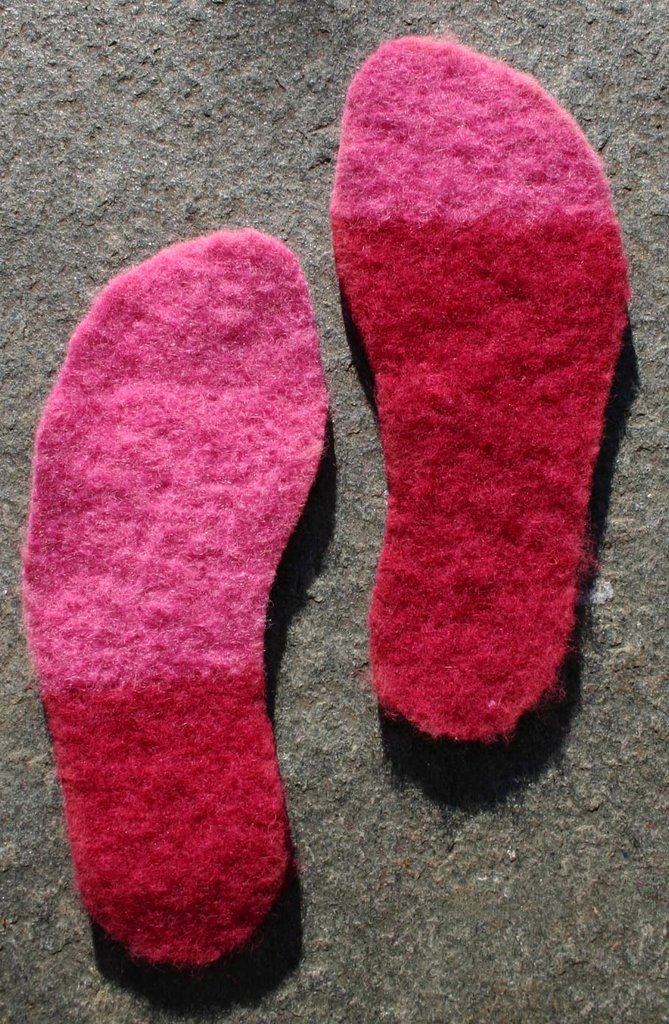 Hildes hekle-strikkeri-hurra!: Tøfler med såler / Slippers with soles