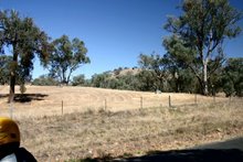 Hot & Dry on the road to Gundagai