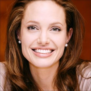 Angelina Jolie