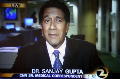 photograph picture of sanjay gupta cnn snr medical correspondent