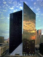 Pennzoil Place, photo uncredited