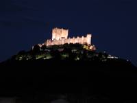 The castle in Peñafiel at night