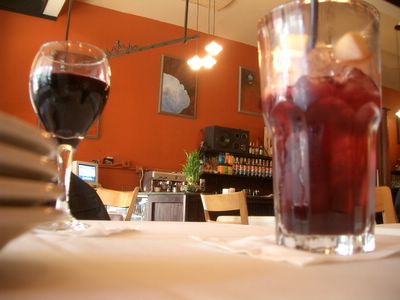 photograph picture of tapas restaurant Tapeo in San Rafael