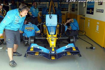 renault new front wing [www.f1-live.com]