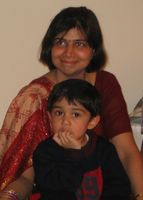 Minakshi and her son Kush enjoying the Antakshari