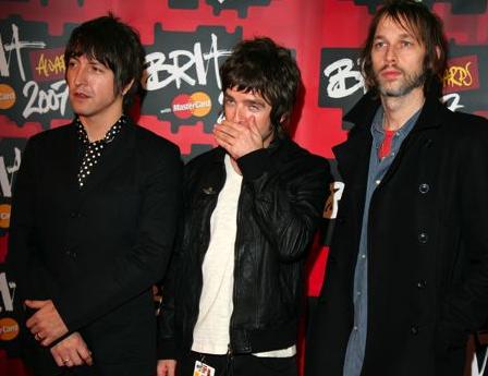 Latest Oasis, Liam And Noel Gallagher News STOPCRYINGYOURHEARTOUT.COM :  Oasis Conclude BRIT Awards With Live Show