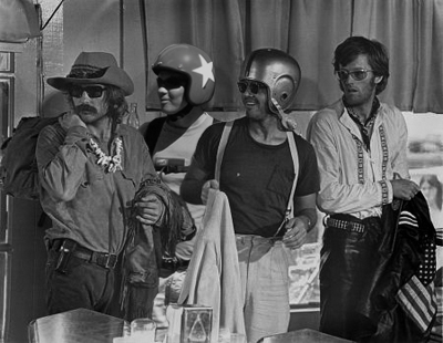 Dennis Hopper, cascoman, Jack Nicholson y Peter Fonda