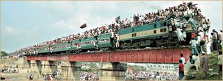 People returning from Ijtema